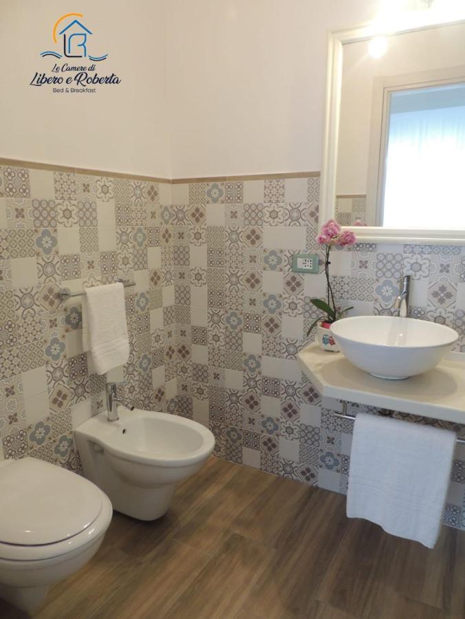Le Camere Di Libero E Roberta Parghelia Εξωτερικό φωτογραφία